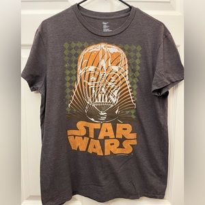 3/$21 💫 Star Wars (Vader) Shirt